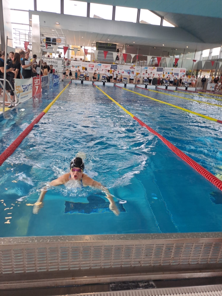 172D21F4-56EF-433D-A334-551250B3C721